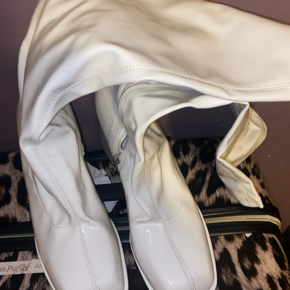 Shein Square Toe Chunky Heeled Classic Boots - Picture 11 of 13